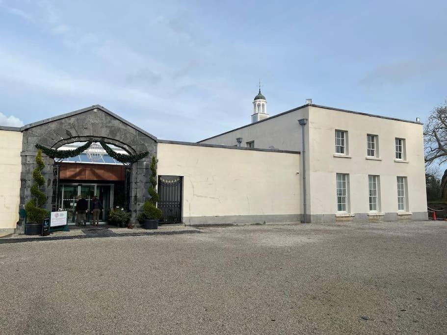 Glencree Air Lägenhet Kilmeaden Exteriör bild