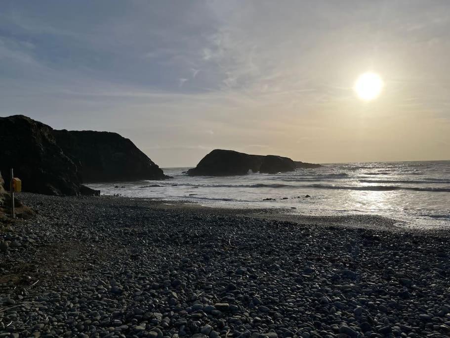Glencree Air Lägenhet Kilmeaden Exteriör bild
